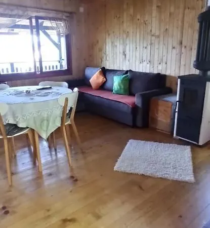 Orlovo Oko アパート